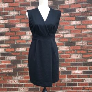 🎉 Banana Republic Petite Little Black Dress 6P